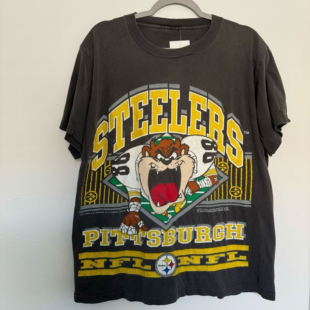 Pittsburgh Steelers Looney Tunes Taz Vintage Shirt 1992 Men’s Large